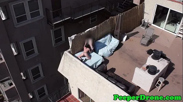 Žhavé Drone films rooftop sex jemné klipy