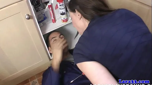 Hot Milf facialized after draining plumbers pump fine Clips