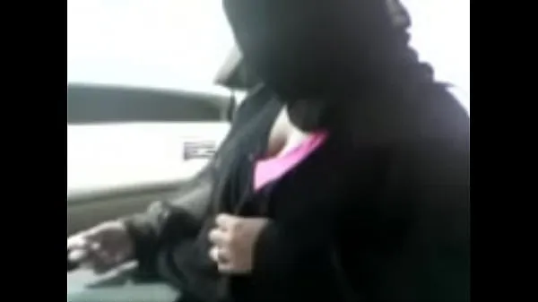 Gorące ARABIAN CAR SEX WITH WOMEN świetne klipy