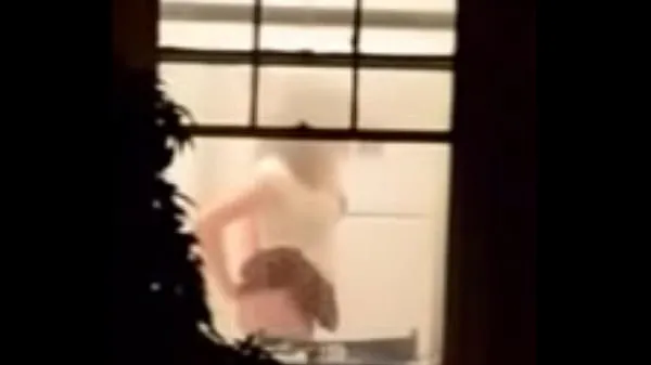 Hotte Exhibitionist Neighbors Caught Fucking In Window fine klip