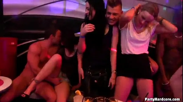 Vroči party sex for girls fini posnetki