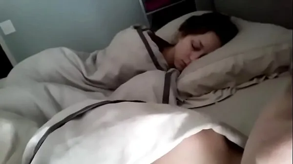 Gorące voyeur teen lesbian sleepover masturbation świetne klipy