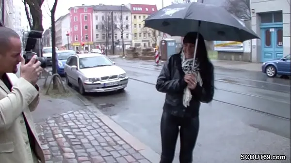 Menő Teeny is approached on the street and fucked for money finom klipek