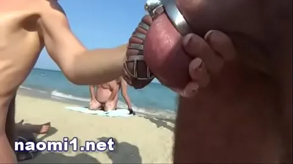 Heta piss and multi cum on a swinger beach cap d'agde fina klipp
