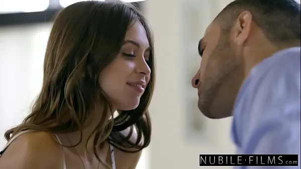 Gorące NubileFilms - Girlfriend Cheats And Squirts On Cock świetne klipy