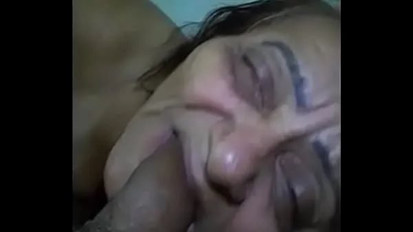 cumming in granny's mouth Clip hay hấp dẫn