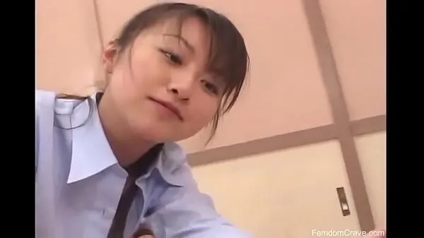 Menő Asian teacher punishing bully with her strapon finom klipek