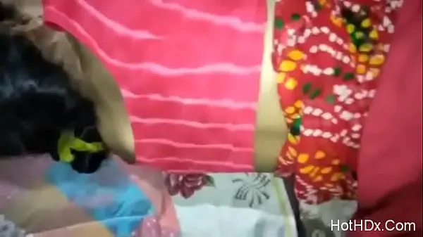گرم Horny Sonam bhabhi,s boobs pressing pussy licking and fingering take hr saree by huby video hothdx عمدہ کلپس