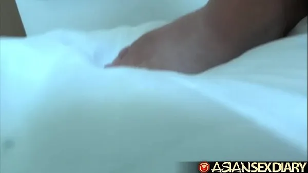 Heta Asian Sex Diary - Filipina babe gets her pussy stuffed in hotel room fina klipp