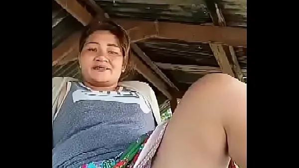 Hot Thai aunty flashing outdoor fine Clips