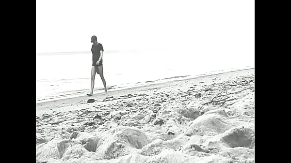 Hot Wandering at the German nude beach fine klipp