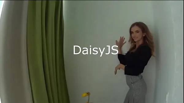 Hotte Daisy JS high-profile model girl at Satingirls | webcam girls erotic chat| webcam girls fine klip