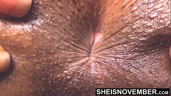Horúce The Above Point Of View Of My Cute Brown Ass Hole Closeup In Slow Motion While Poking Out My Shaved Pussy Lips Fetish, Horny Blonde Black Whore Sheisnovember Laying Prone On Her Dark Sofa Completely Naked Exposing Her Young Hips on Msnovember jemné klipy