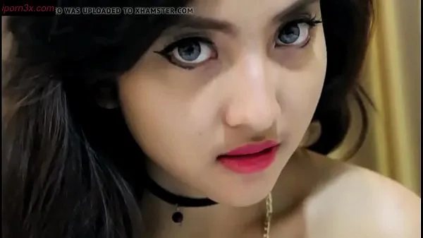 Kuumia Cloudya Yastin Nude Photo Shoot - Modelii Indonesia hienoja leikkeitä