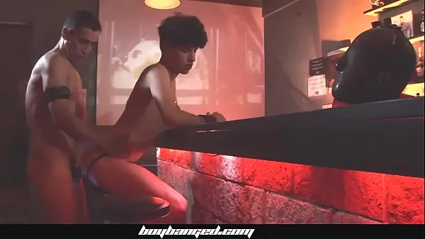 Hot Boy Banged - Bareback Fucks Boy In Gay Bar fine Clips