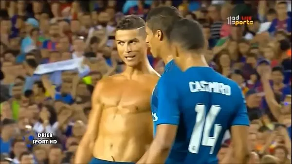 Hete CR7 has an angry male face. It would be a whore for him in bed. I wanted to be bullied by him. irresistible male fijne clips