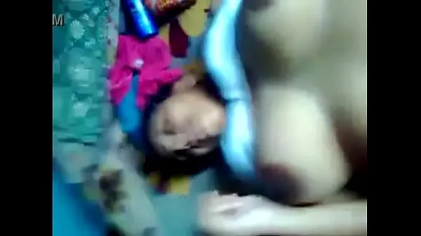 Horúce Indian village step doing cuddling n sex says bhai @ 00:10 jemné klipy