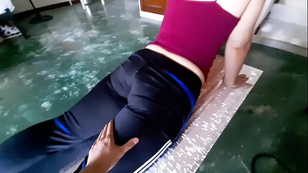 Confident yoga instructor seen in first person (real pov sex Klip bagus yang keren