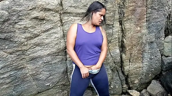 Hot Dragon Cave!!! Strangers caught me in siririca I had to fuck with the two males. Paty Butt - Fire Wizard - Alex Lima . Full On Red fine Clips