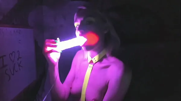 Hot kelly copperfield deepthroats LED glowing dildo on webcam fine Clips