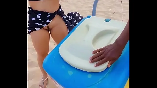 Hot The couple went to the beach to get ready with the popsicle seller João Pessoa Luana Kazaki fine Clips