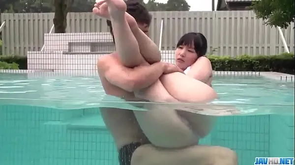 Yui Kasugano welcomes big cock in her wet pussy Klip halus panas