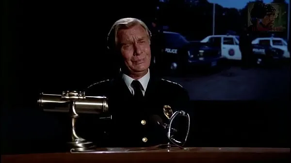 Horúce Police Academy (1984) Uncensored blowjob scene (Funny) Parody jemné klipy