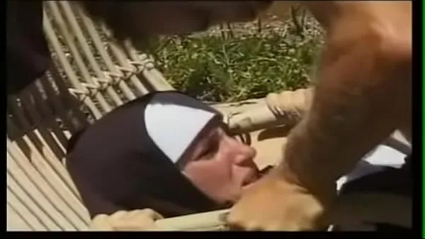 The Nun Story مقاطع رائعة