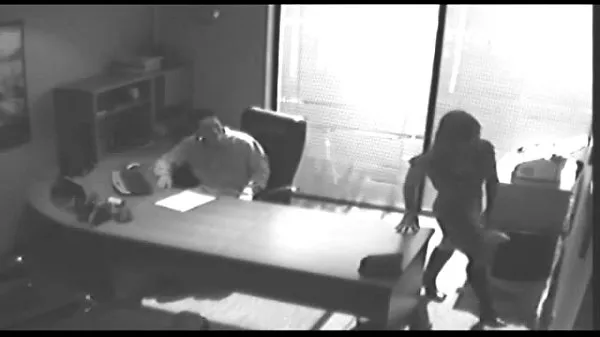 Gorące Office Tryst Gets Caught On CCTV And Leaked świetne klipy