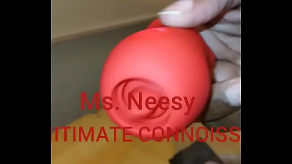Neesy live her customers bons clips chauds