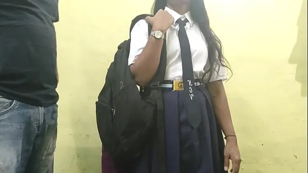 Hotte If the homework of the girl studying in the village was not completed, the teacher took advantage of her and her to fuck (Clear Vice fine klip