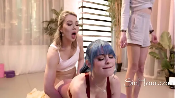 Sıcak True UNAGI Comes From Surprise Fucking - Jewelz Blu, Emma Rose güzel Klipler