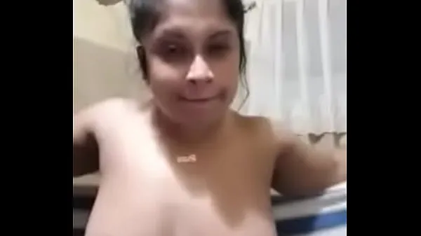 Gorące My Indian Girlfriend Bathing part 2 świetne klipy