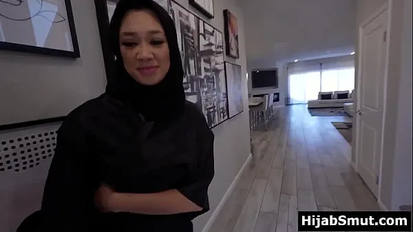Heta Muslim girl in hijab asks for a sex lesson fina klipp