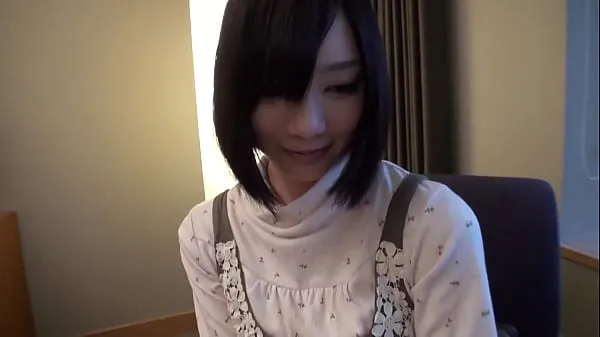 Kuumia Unleashing the rare sex footage of super-popular porn star Airi Suzumura before her full-fledged debut! Her face with a hint of innocence and her first reaction. Her transparency has been exceptional since then hienoja leikkeitä