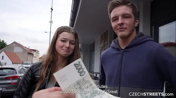 Horúce CzechStreets - He allowed his girlfriend to cheat on him jemné klipy
