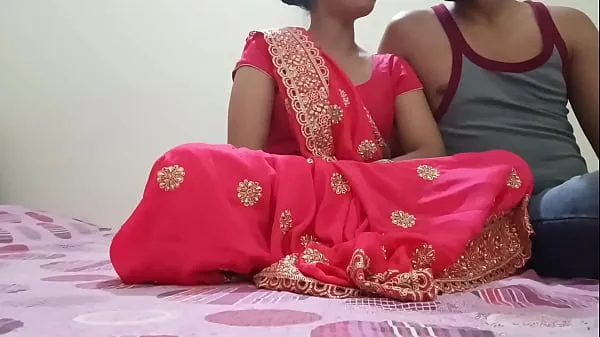 Indian Desi newly married hot bhabhi was fucking on dogy style position with devar in clear Hindi audio Klip halus panas