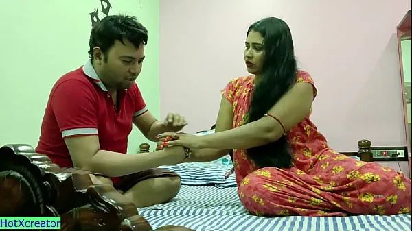 Vroči Desi Romantic Bhabhi Sex! Porokiya Sex fini posnetki