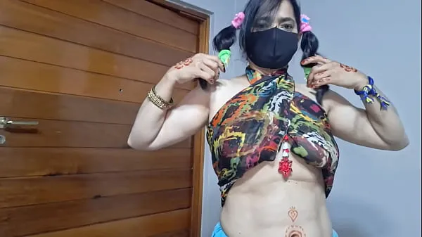 Desi girl nasreenpakistani play with her titts Klip halus panas
