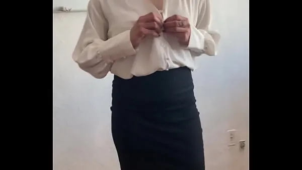 Hotte STUDENT FUCKS his TEACHER in the CLASSROOM! Shall I tell you an ANECDOTE? I FUCKED MY TEACHER VERO in the Classroom When She Was Teaching Me! She is a very RICH MEXICAN MILF! PART 2 fine klip