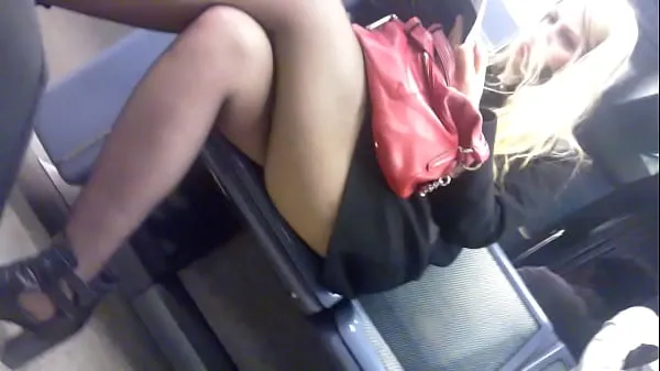 گرم No skirt blonde and short coat in subway عمدہ کلپس